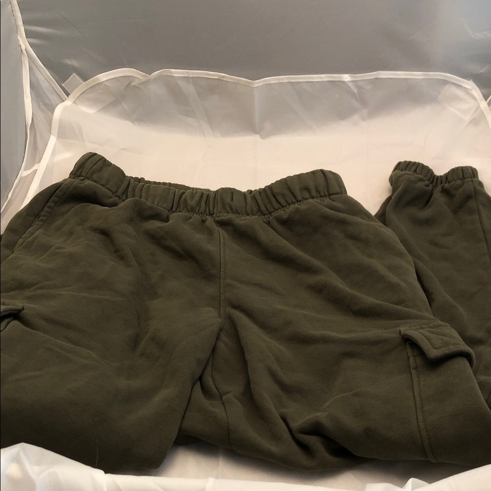Old Navy Kids 10/12 Olive Green Baggy Cargo Jogger Sweatpants